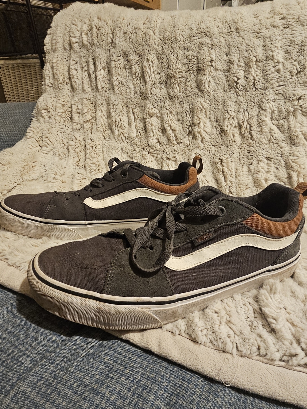 Mens Grey And White Vans